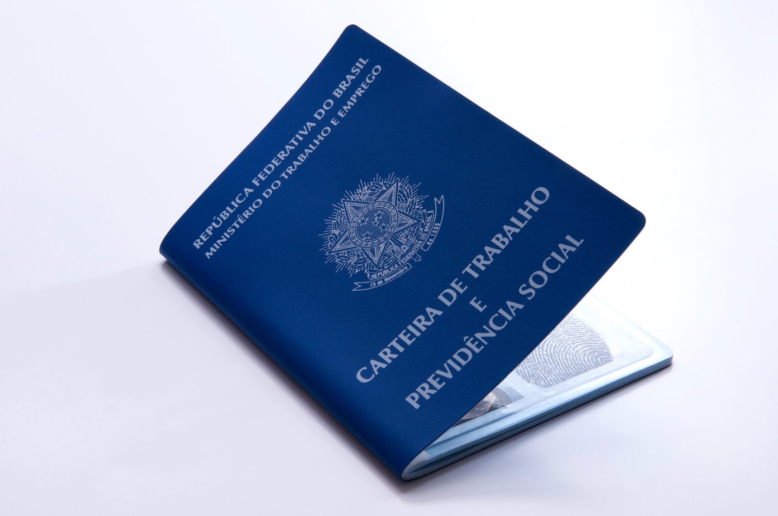 Mudança para quem trabalha com carteira assinada deixa trabalhadores animados